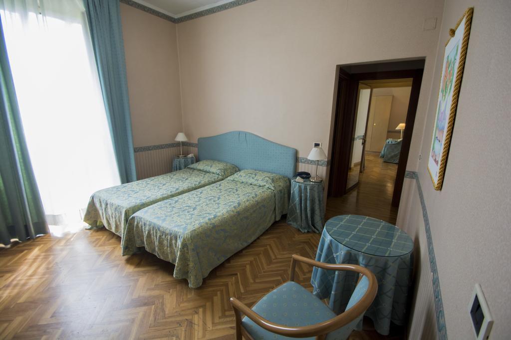 מונטה קטיני טרמה Hotel Giglio מראה חיצוני תמונה